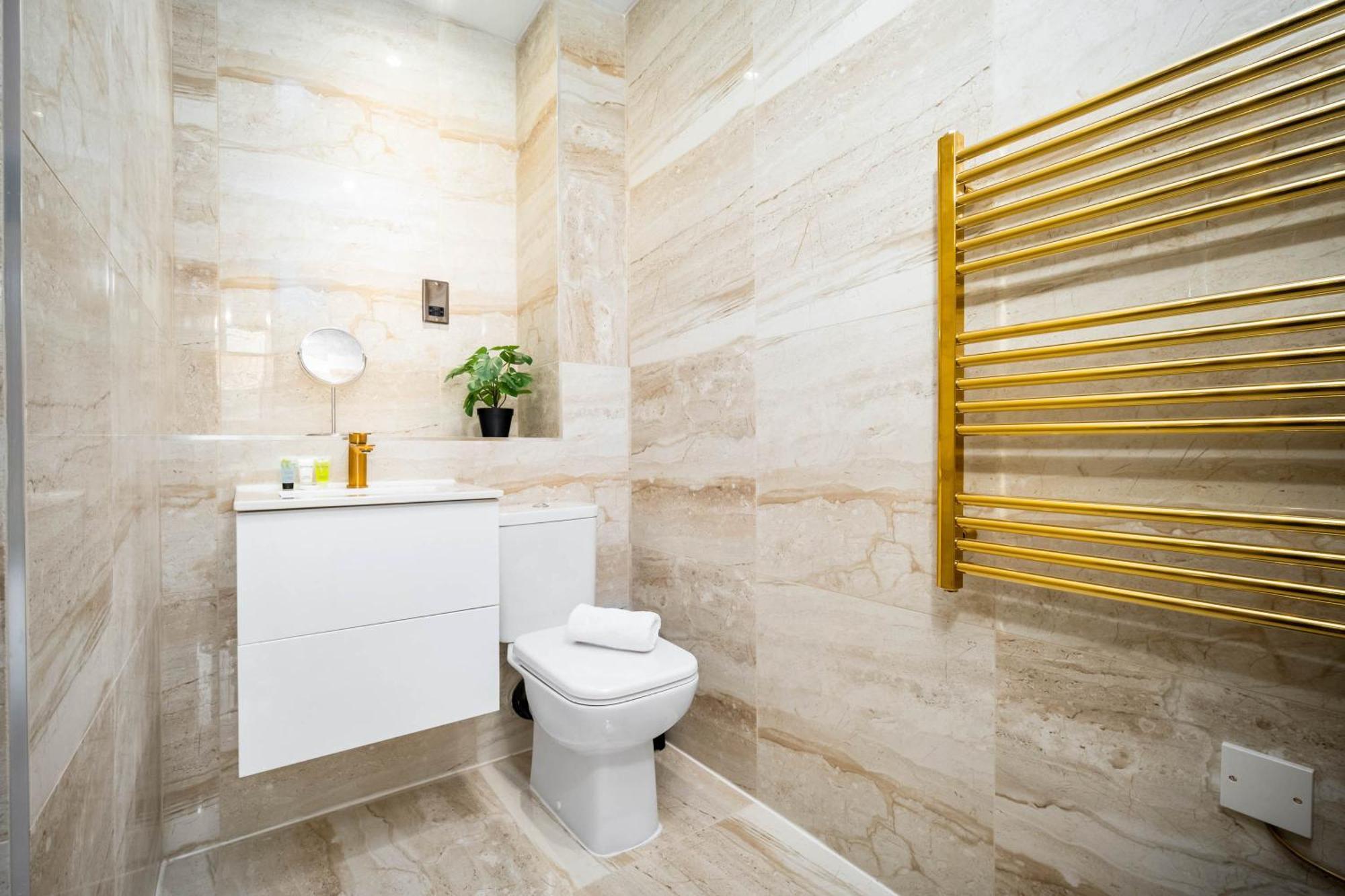 Brand New Luxury Apartment - 2 Bedroom - City Centre - Jq - Wifi - Netflix - 10Ah Бирмингем Экстерьер фото